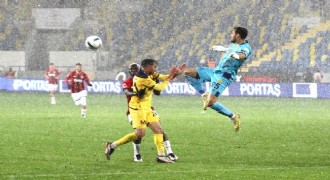  Trendyol 1. Lig: Gençlerbirliği: 1 - MKE Ankaragücü: 0